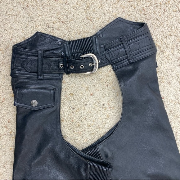 Harley Davidson Chaps Women XS Black Leather Riding Genuine Flared Leg Snap Away - Picture 8 of 9